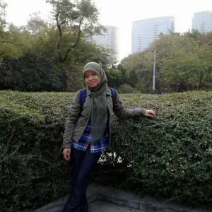 I'm honest, hard working and sincere.