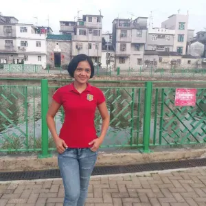 I love to take care of kids