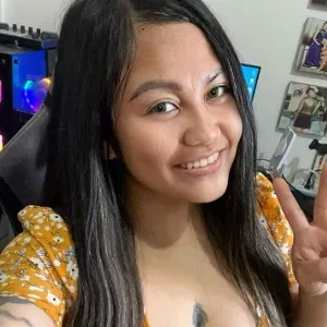 Helper, babysitter looking for a job