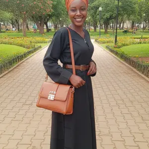 Experienced and nurturing nanny .