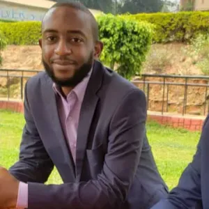 Experienced House keeper with 10+ years