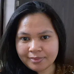 Filipina nanny looking for kind family