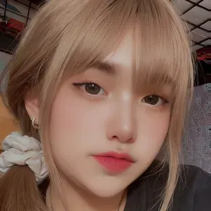 Experience Babysitter Looking For Job