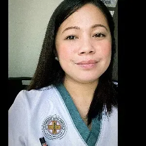 Im a nurse. Had a BLS and First Aid Certificate