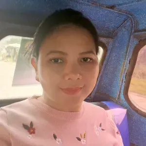 Experienced Overseas Helper | Specialist in Childcare & Elderly Care