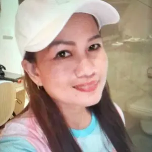 baby sitter in Singapore experince