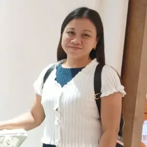 Experienced Filipina dog sitter looking for Employer