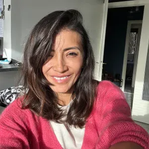 Caring ,active Helper for Family Returning  HK- APRIL 2026