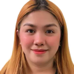 Experienced babysitter looking for a job