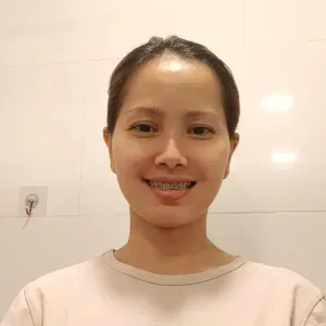 I am looking for a full time job as a domestic helper.