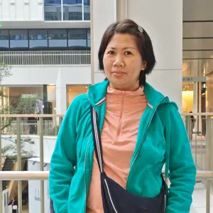 Experienced baby sitter dnd good cook Looking for a job