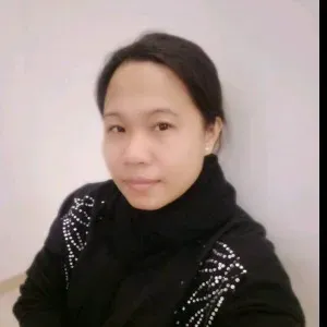 Hi I'm glolyn Judiawon 39years of age,married with 3kids