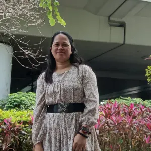 Experience babysitter looking for a job. 