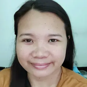 Caring nanny who loves Children