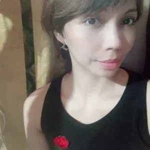 I am commited worker and a loving single parent looking for