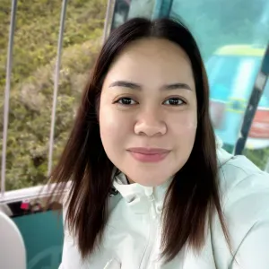 Experienced Babysitter looking for a job!