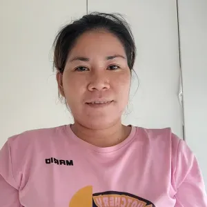 I'm looking for us a baby sitter 