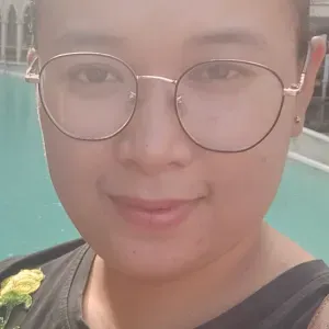 Full time nanny and house maid 