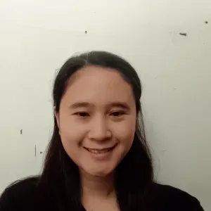 Experienced Babysitter/ Housekeeper looking for a job