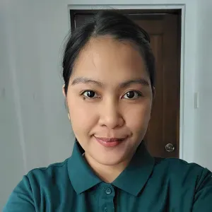 Looking for a job as Domestic Helper