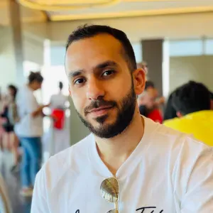 Looking for housemaid