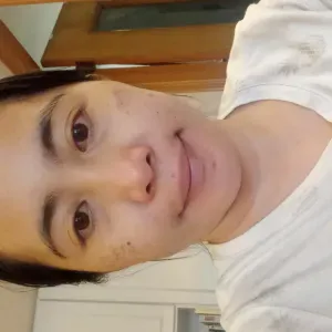 hello,i am 34 yrs old,im a friendly,happy person,hardworking
