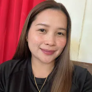 Experienced babysitter looking for a job