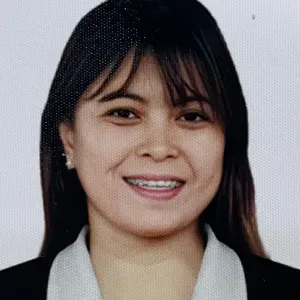 Experienced babysitter and i can cook chinese food,