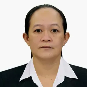 I'm a professional baby sitter I love baby ang children 