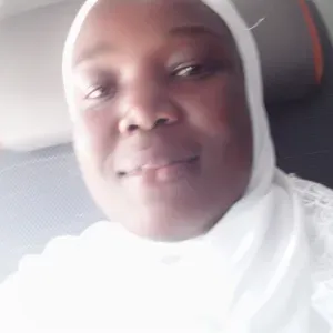 Ugandan Fluent English House help