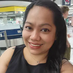 Domestic Helper/ Babysitter