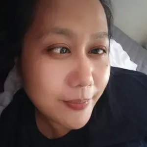 Experienced baby sitter and house hold helper look for a job