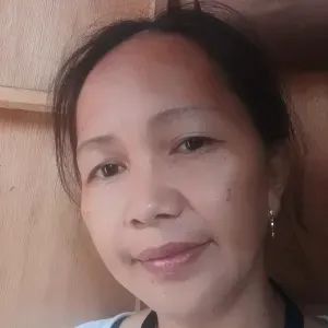 Experienced caregiver for elderly women. Looking for a job.