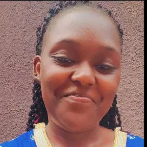 Experienced in house keeping looking for a job 