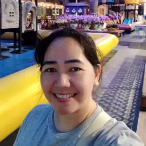 We have Experience to take care of children ..i 