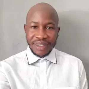 Experienced Gardener/car washer looking for a job