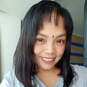 I'm an well experienced nanny and caregiver looking for job 