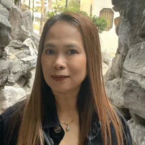 Domestic Helper/Babysitter