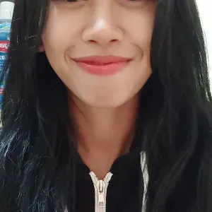 I  am Erni I ike learning  new things  and I love kids