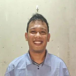 Experience of Elderly Looking for a Job
