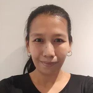 hi I'm Jeralyn,39,married  have 3 son's. I'm honest loyal,