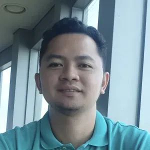 Caregiving with spacial needs / Houseboy