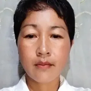 Caring and loving babysitter looking for a job