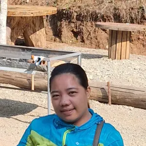 Cleaner and baby sitter in the Philippines