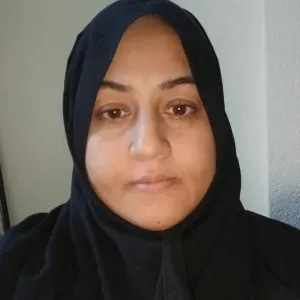 Experienced Babysitter and nanny from pakistan 