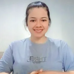 Experienced housemaid and babysitter and Reliable