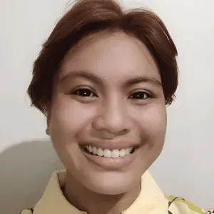 Willing to learn novice in babysitting looking for a job