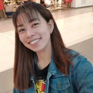 experienced baby sitter and helper looking for a job