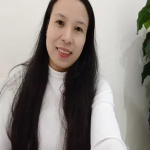 Professional baby sitter in SAUDI ARABIA