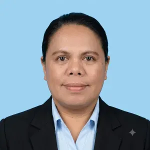 Experienced babysitter and  housekeeping looking for job